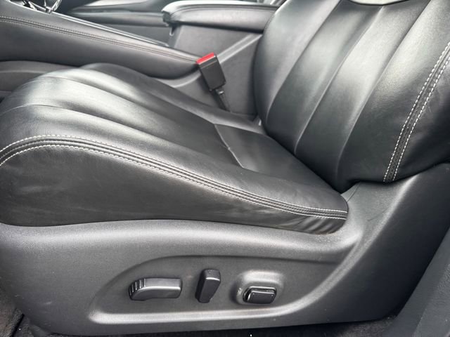 Used 2023 Nissan Murano SV image 22