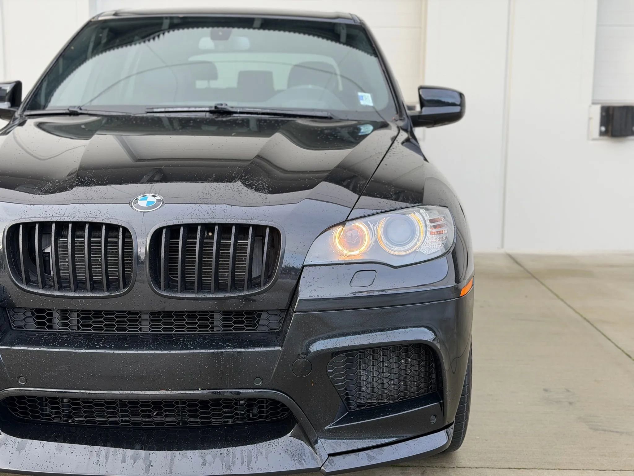 Used 2010 BMW X5 M image 30