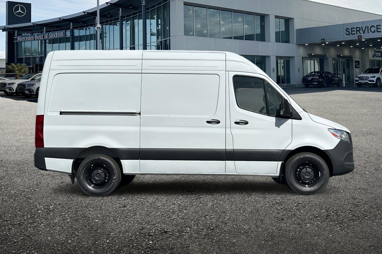 New 2026 Mercedes-Benz Sprinter 2500 image 3