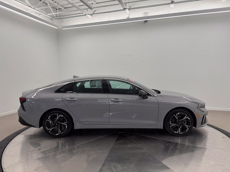 Used 2025 Kia K5 GT-Line AWD/4WD image 2