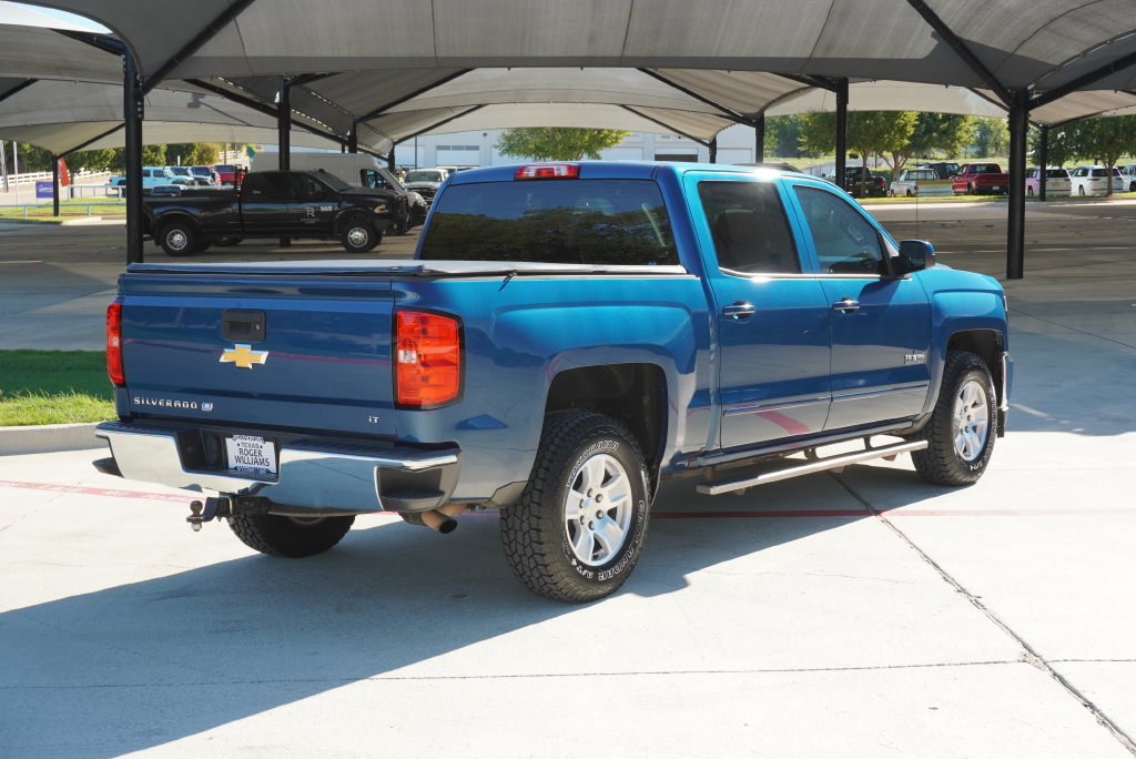 Used 2017 Chevrolet Silverado 1500 LT w/ LT Eassist Package RWD image 5
