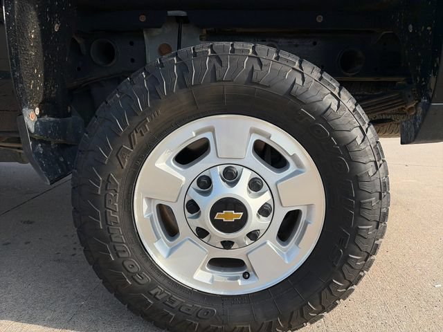 Used 2019 Chevrolet Silverado 2500 LT w/ LT Convenience Package AWD/4WD image 36