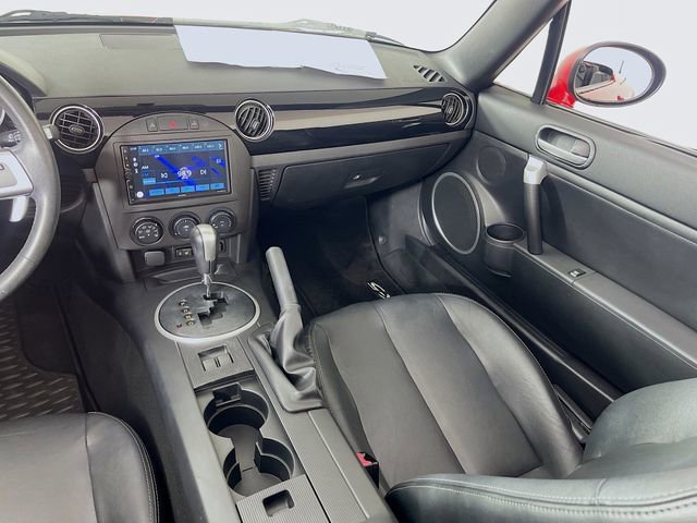 Used 2008 MAZDA MX-5 Miata Grand Touring w/ Premium Pkg image 22