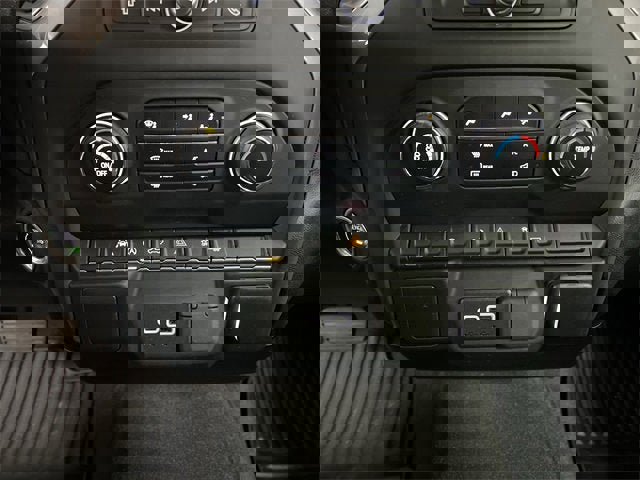 Certified 2023 Chevrolet Silverado 1500 Custom image 17