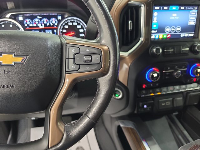 Used 2021 Chevrolet Silverado 3500 High Country w/ Z71 Off-Road Package AWD/4WD image 17