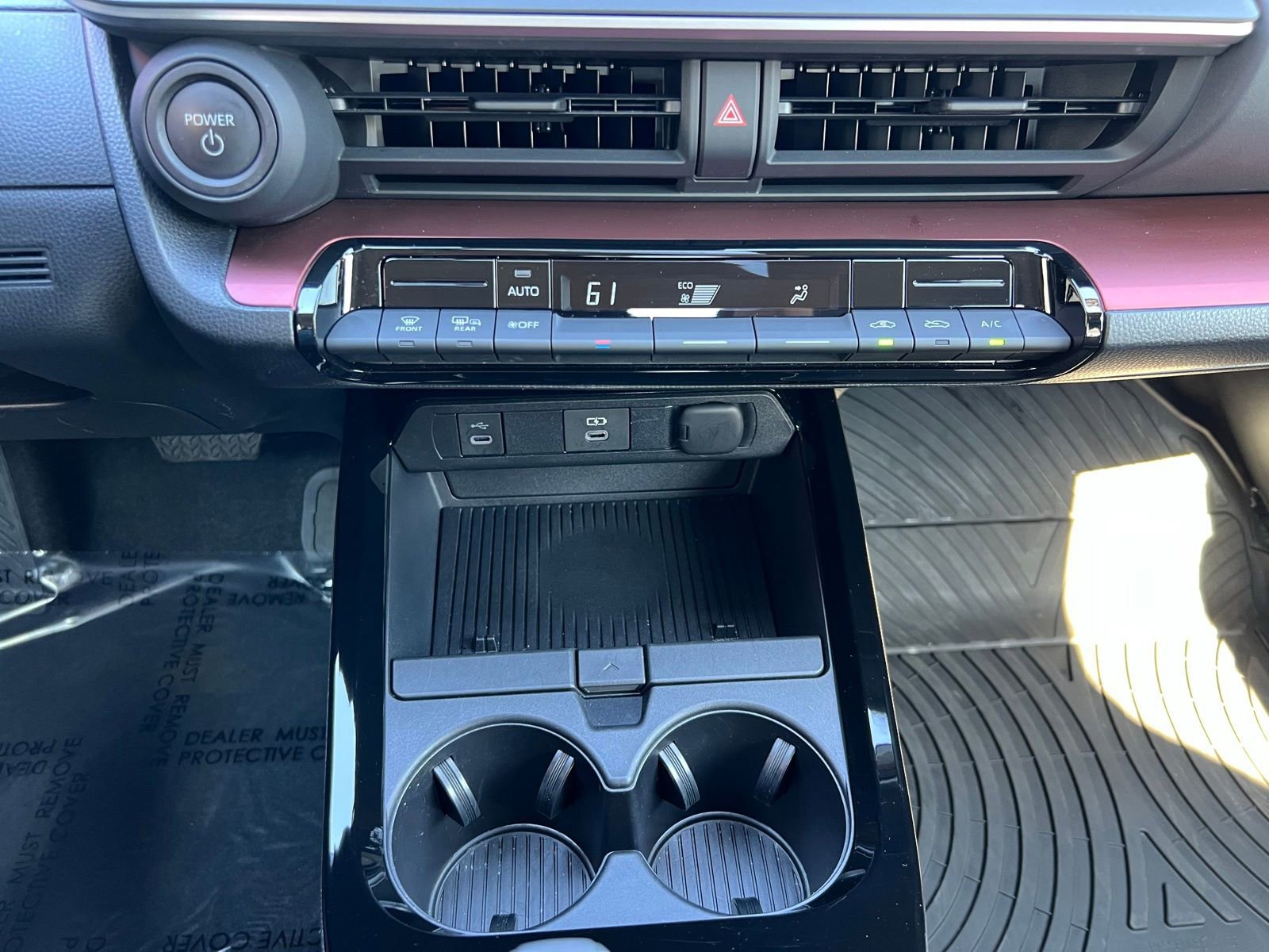 Used 2024 Toyota Prius Prime SE image 34