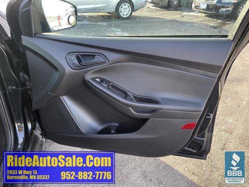 Used 2015 Ford Focus S image 13