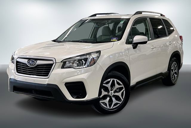 Used 2020 Subaru Forester Premium image 3