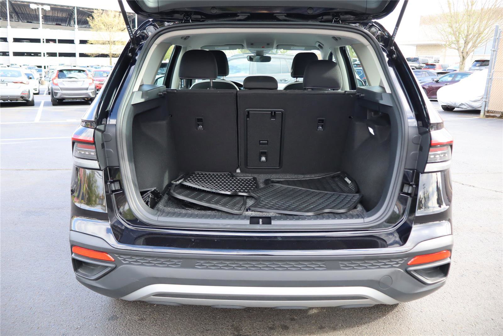 Certified 2025 Volkswagen Taos S image 5