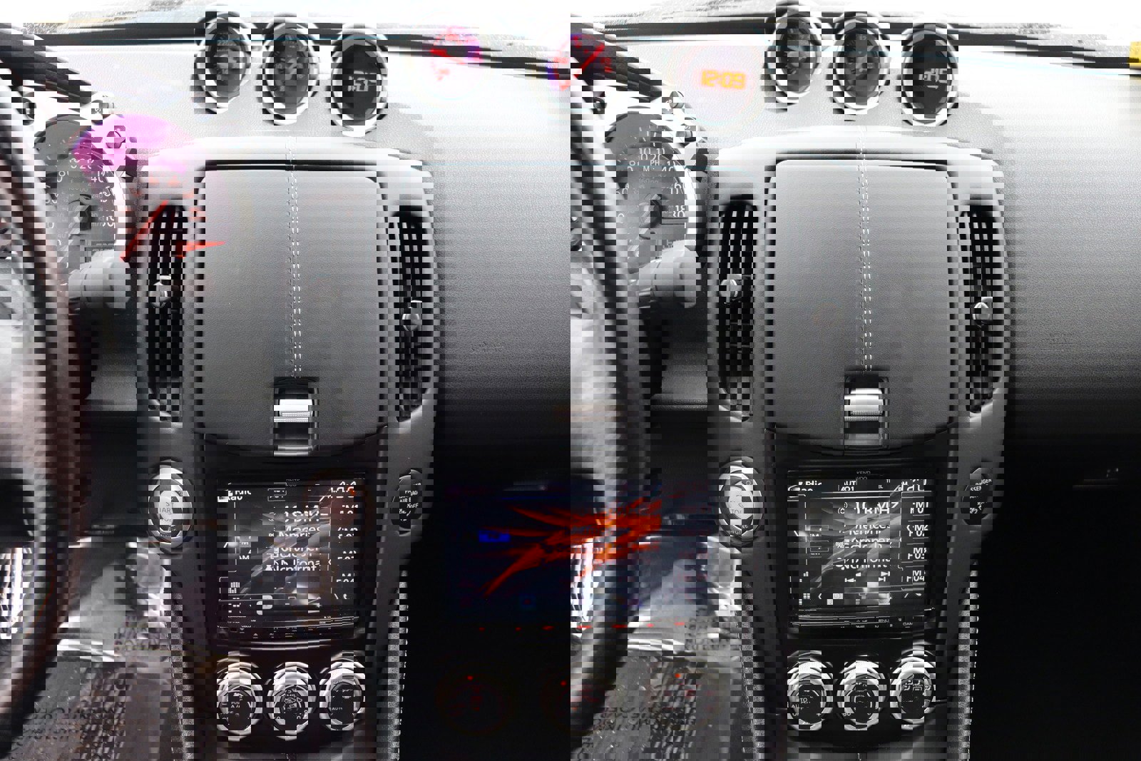 Used 2009 Nissan 370Z Touring w/ Sport Pkg image 26