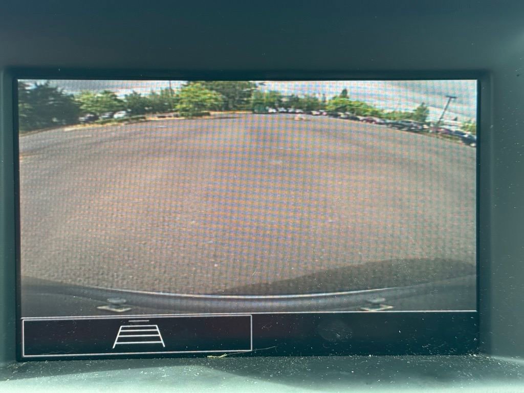 Used 2024 GMC Terrain SLE w/ Elevation Edition AWD/4WD image 11