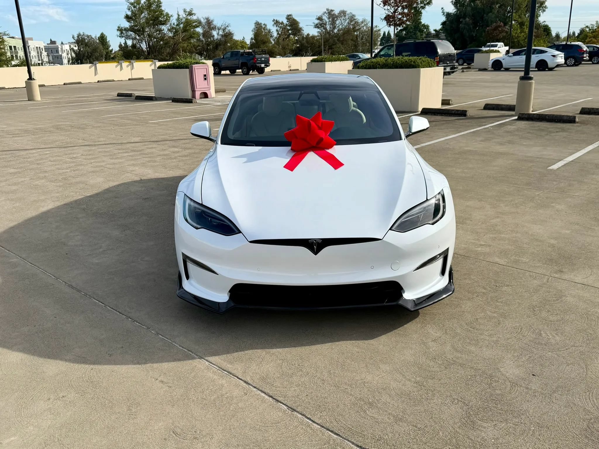 Used 2022 Tesla Model S Standard Range AWD/4WD image 27