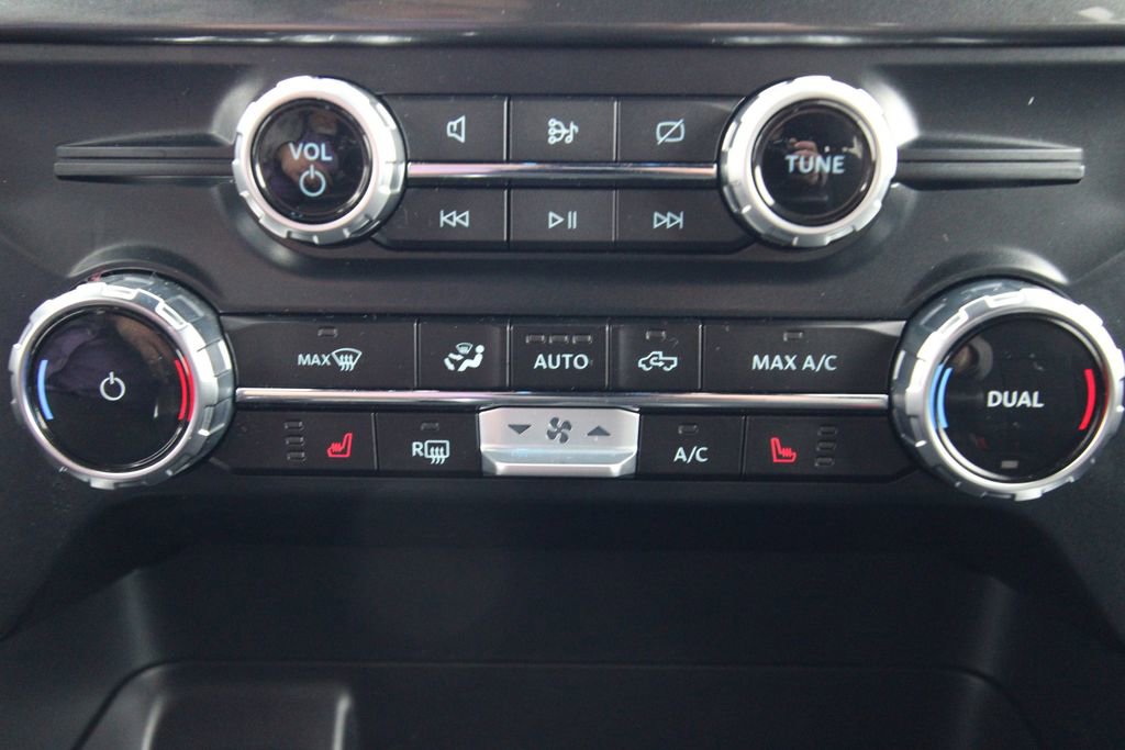 Used 2023 Ford F150 XLT w/ Equipment Group 302A High image 31