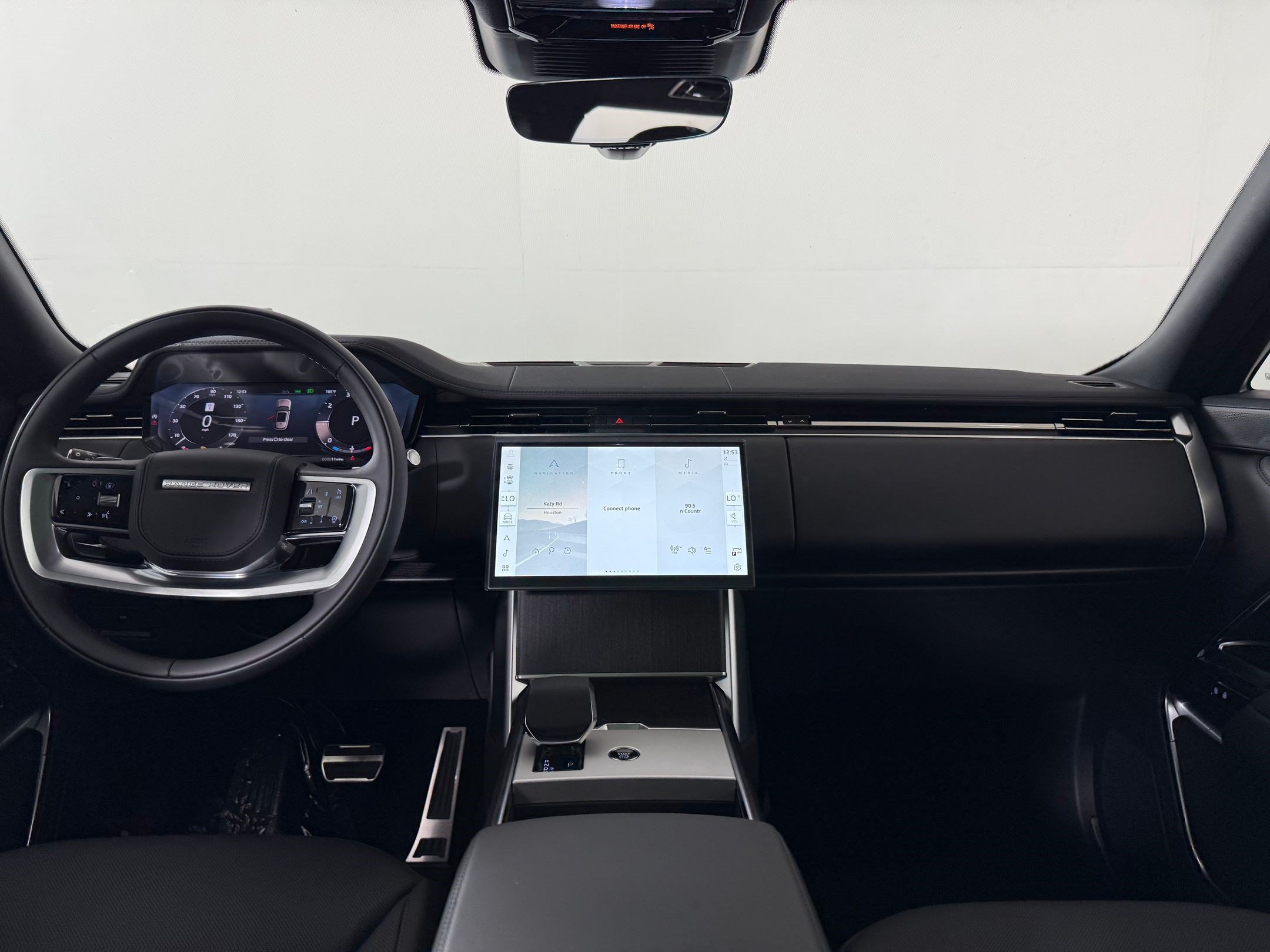 New 2026 Land Rover Range Rover Long Wheelbase SE AWD/4WD image 16