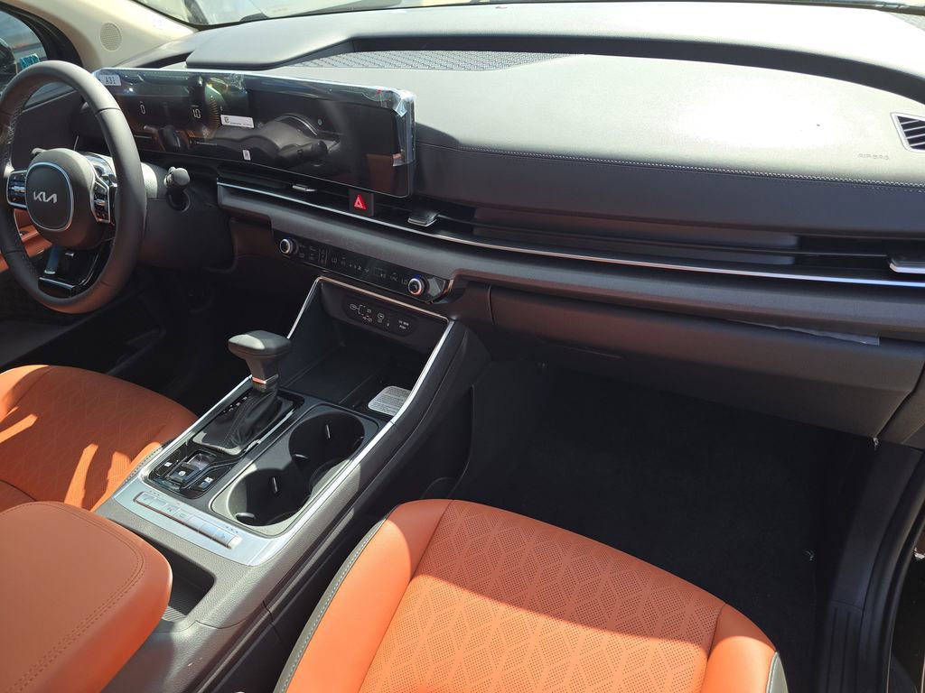 New 2026 Kia Carnival EX image 12