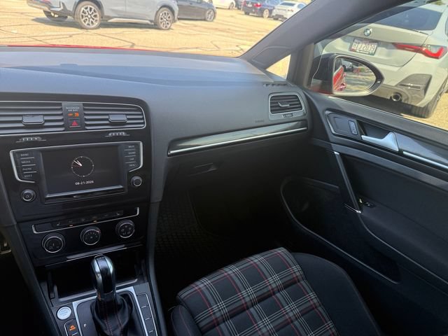 Used 2017 Volkswagen GTI Sport FWD image 30