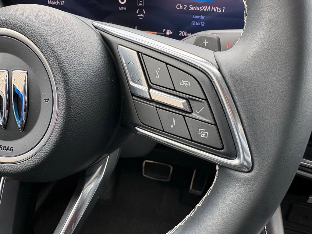 Used 2025 Buick Envision Sport Touring image 30