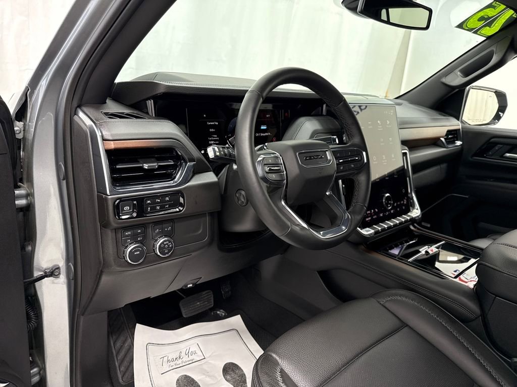 Used 2025 GMC Yukon Denali image 24