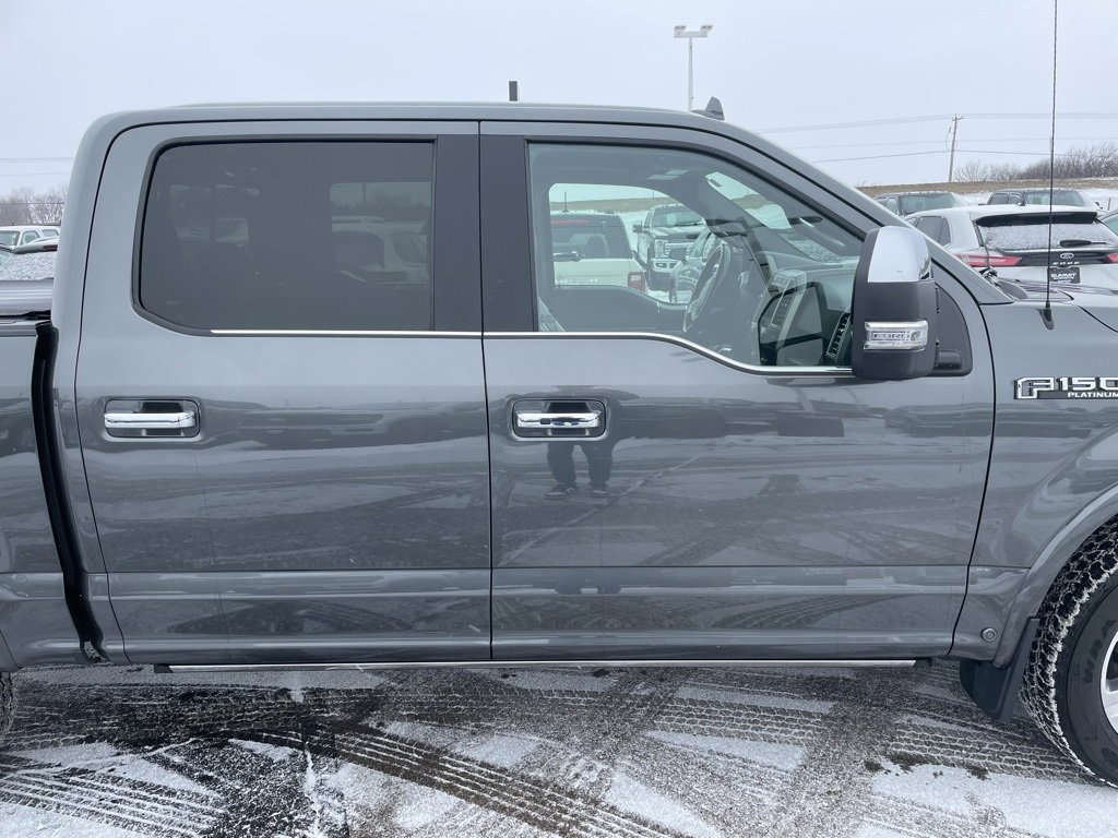 Used 2019 Ford F150 Platinum w/ Equipment Group 701A Luxury image 31