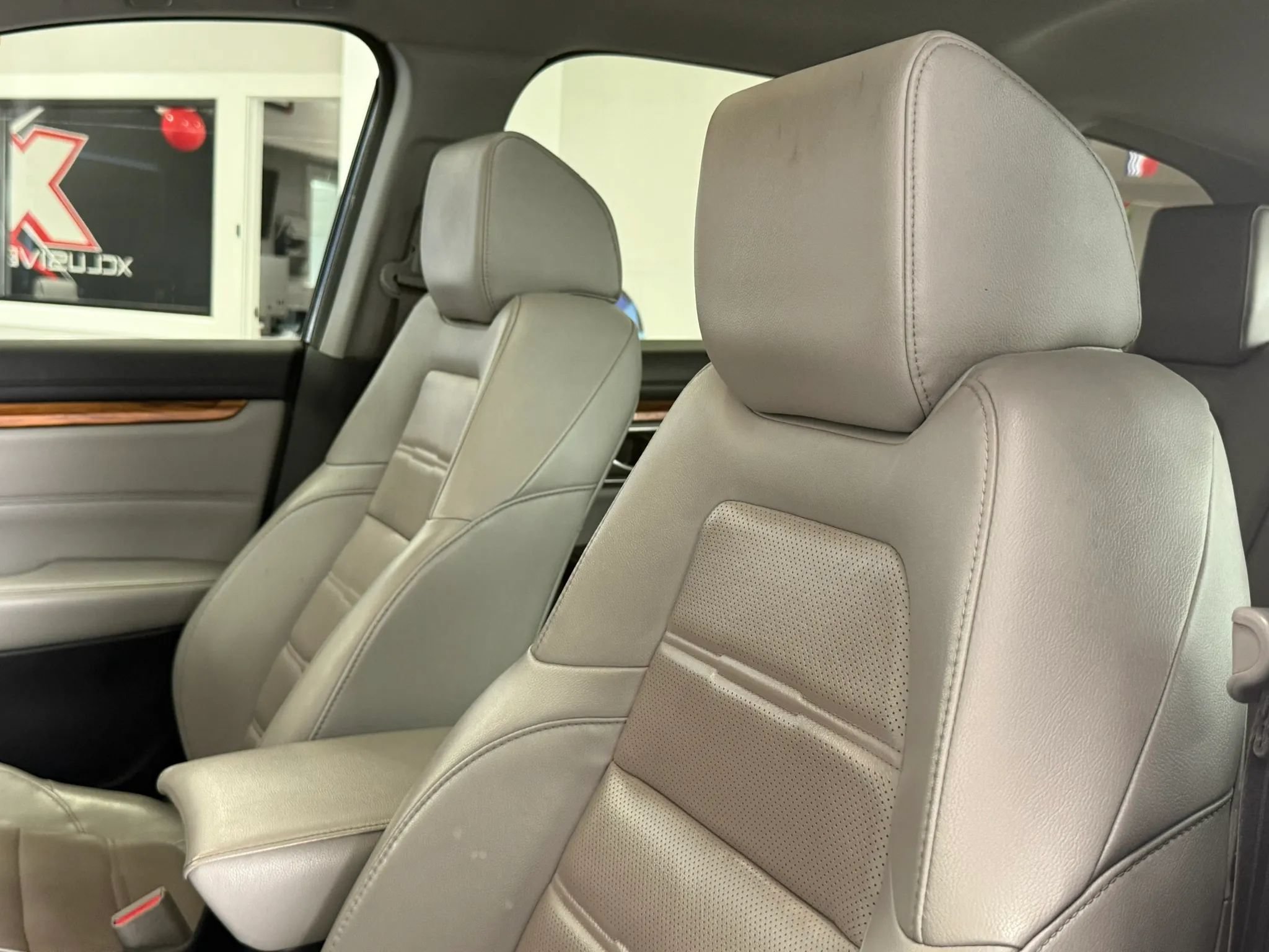 Used 2018 Honda CR-V EX-L image 10
