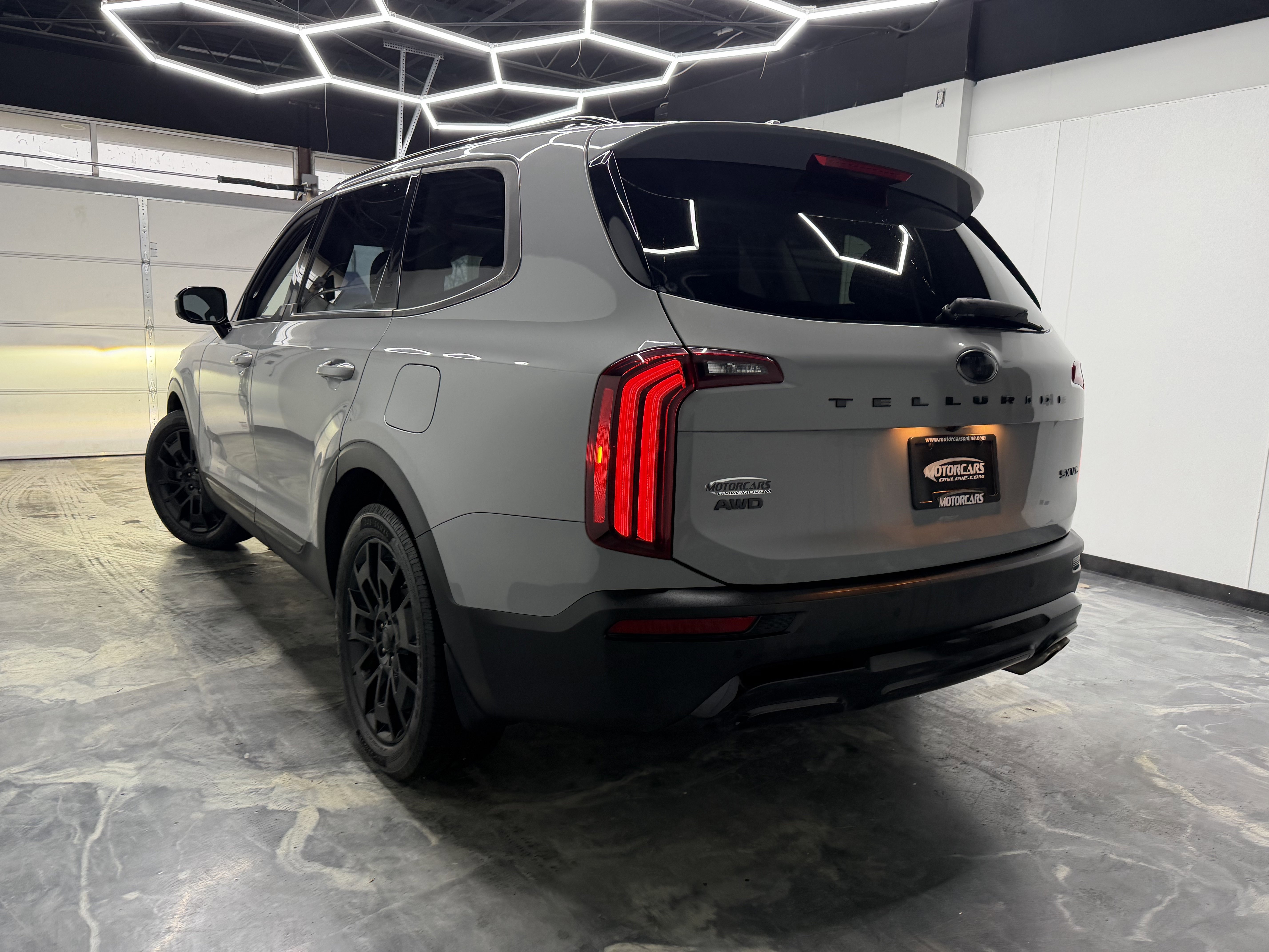 Used 2021 Kia Telluride SX w/ SX Prestige Package image 7