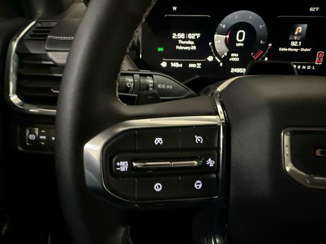 Used 2025 GMC Acadia Denali w/ Super Cruise Package image 14