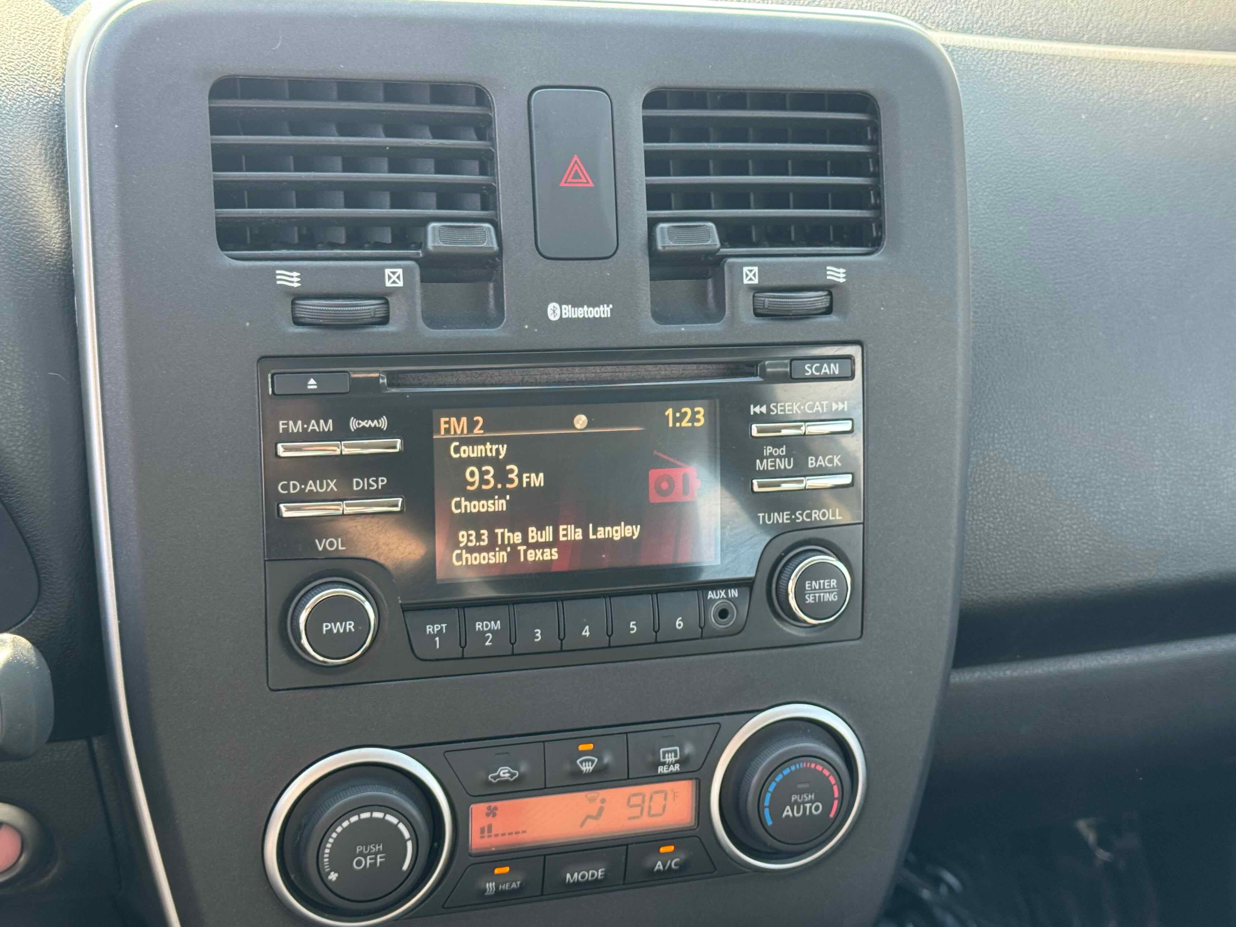 Used 2015 Nissan Leaf S w/ Charge Package image 20