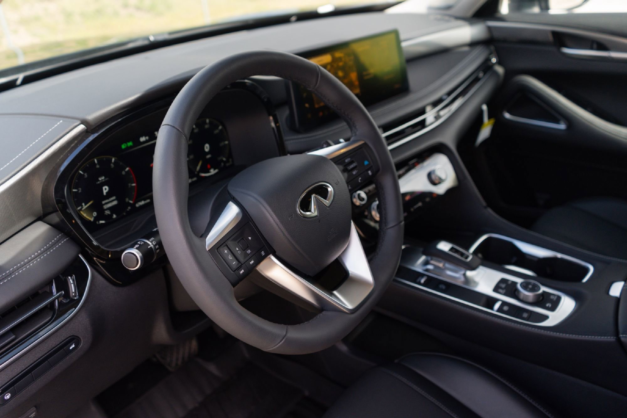 Certified 2026 INFINITI QX60 Luxe w/ Cargo Package image 8