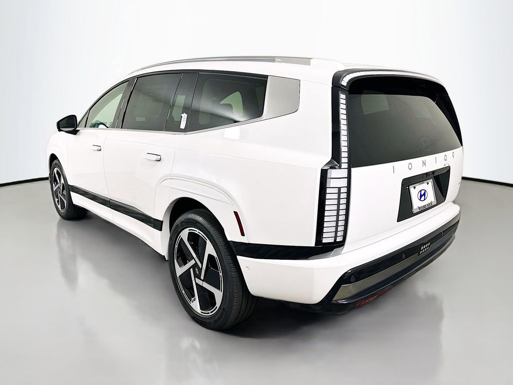 New 2026 Hyundai Ioniq 9 Calligraphy image 7
