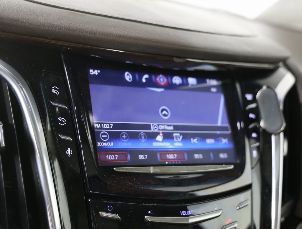 Used 2016 Cadillac Escalade Luxury image 11