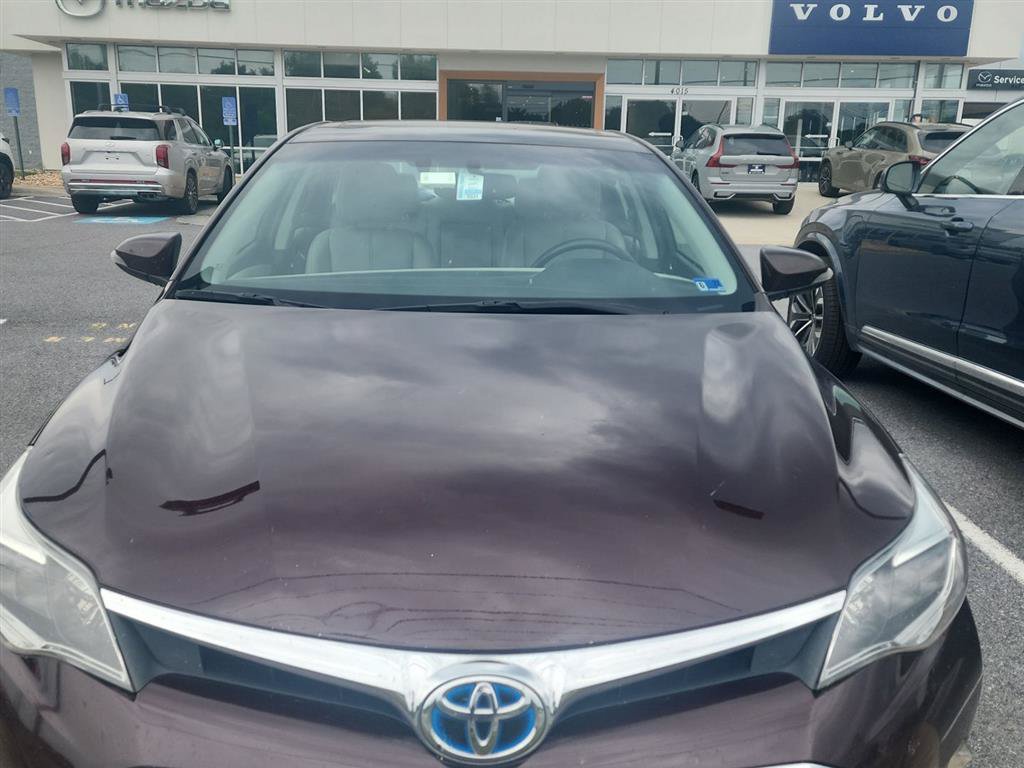 Used 2016 Toyota Avalon XLE Premium FWD image 1