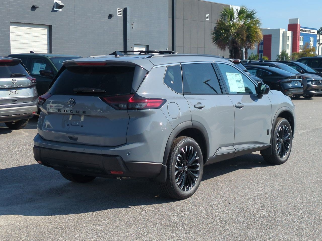 New 2026 Nissan Rogue Dark Armor FWD image 4