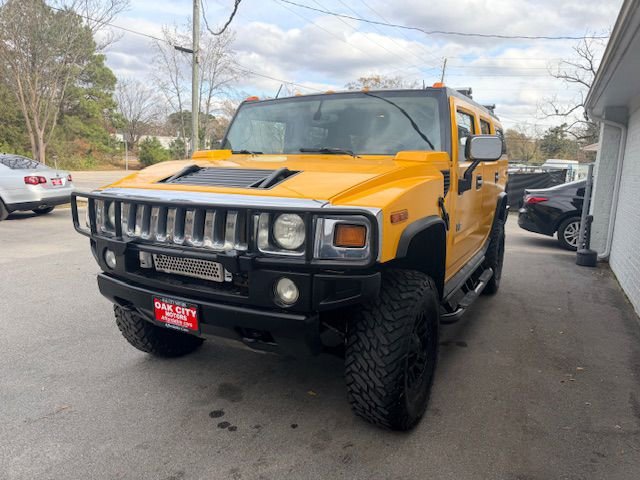 Used 2003 HUMMER H2 w/ Preferred Equipment Group image 2