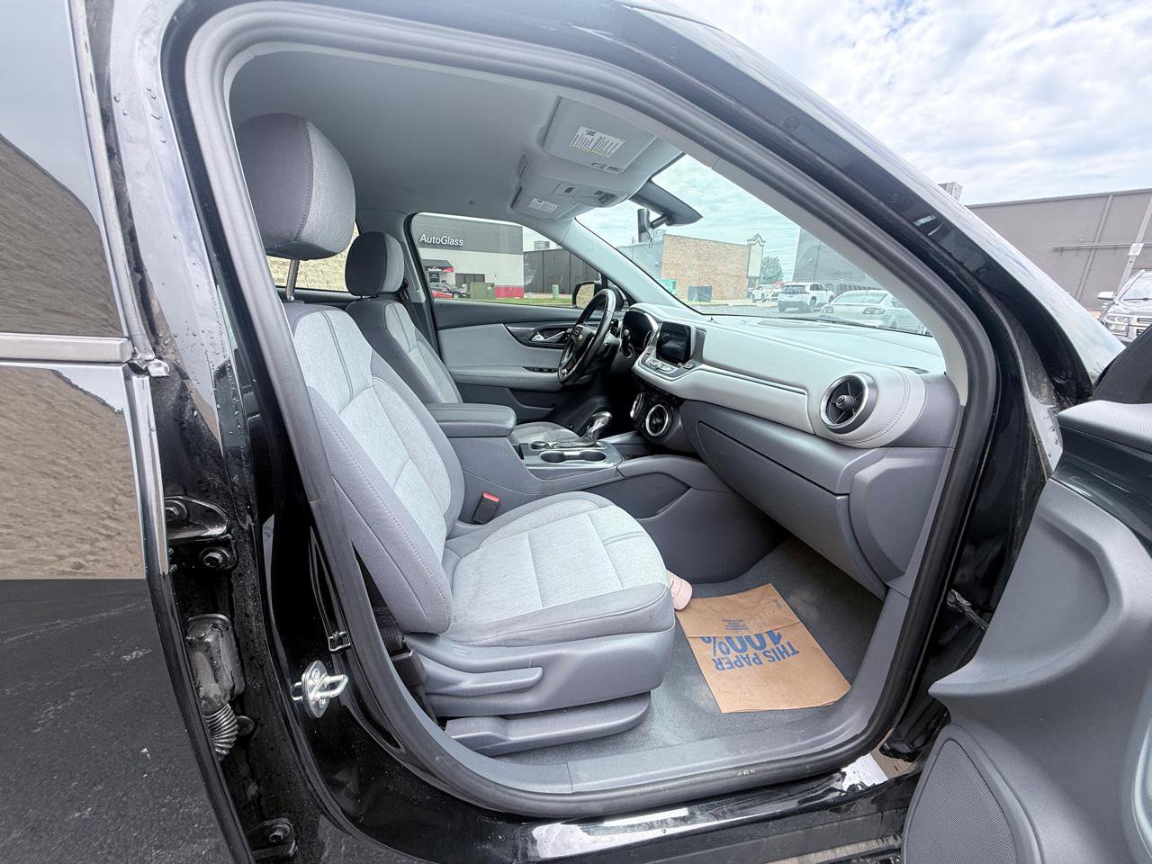 Used 2019 Chevrolet Blazer LT FWD image 11