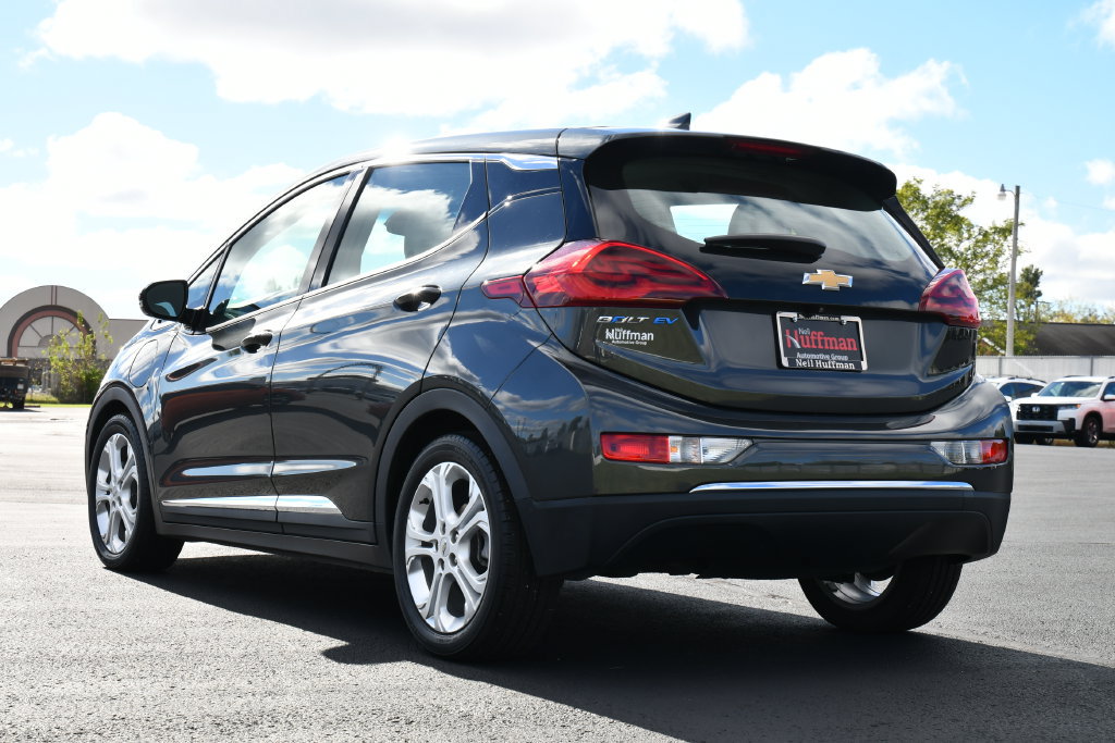 Used 2021 Chevrolet Bolt LT FWD image 5