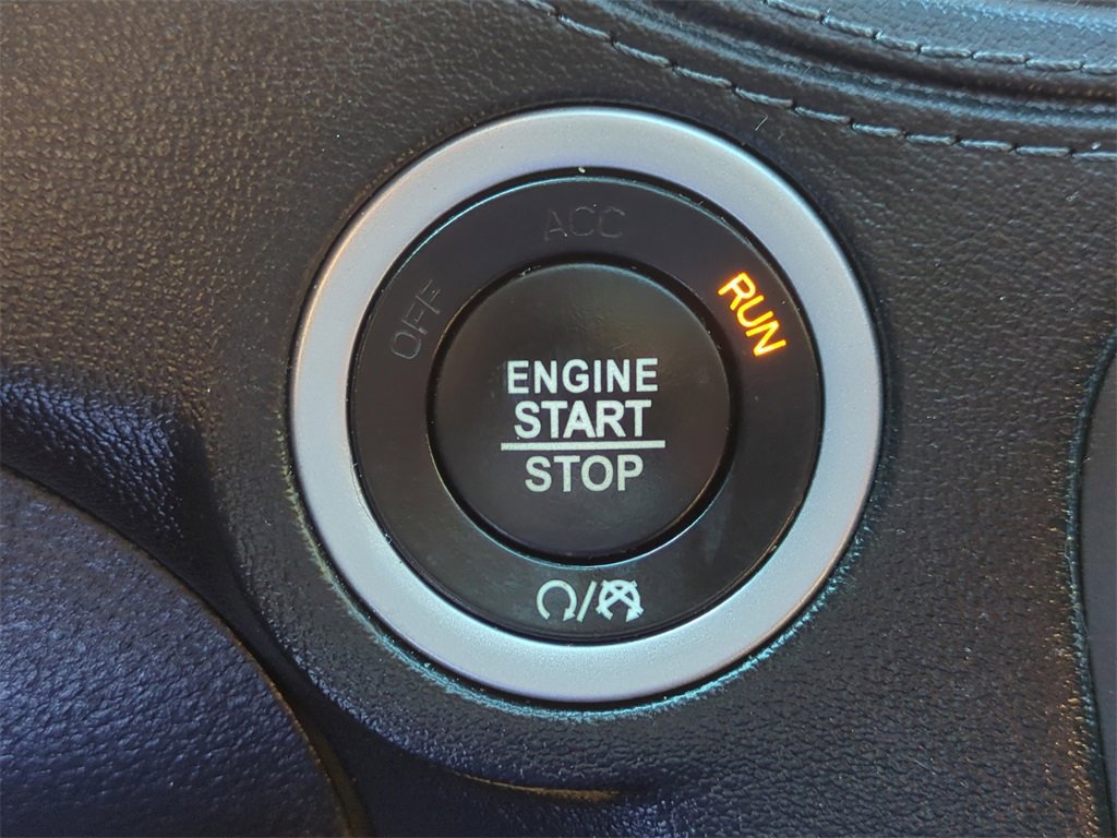 Used 2021 Dodge Charger R/T w/ Plus Group image 31