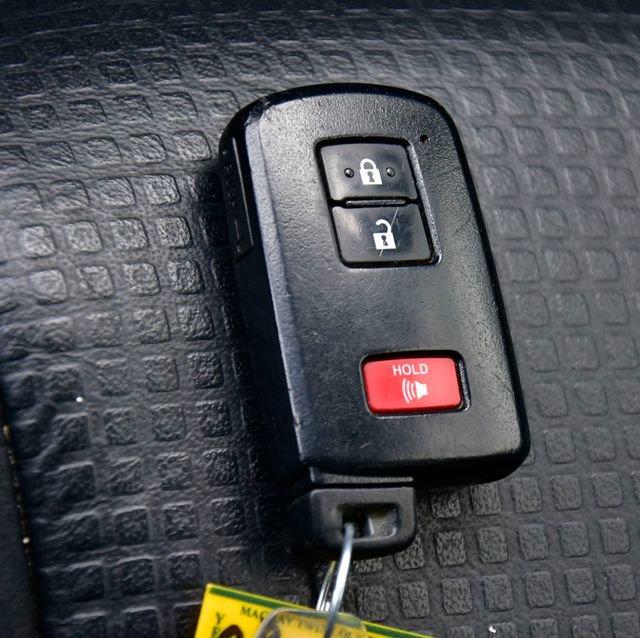 Used 2020 Toyota Tacoma TRD Sport w/ TRD Premium Sport Package image 25