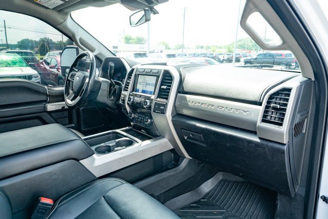 Used 2020 Ford F250 Lariat w/ Lariat Ultimate Package AWD/4WD image 37