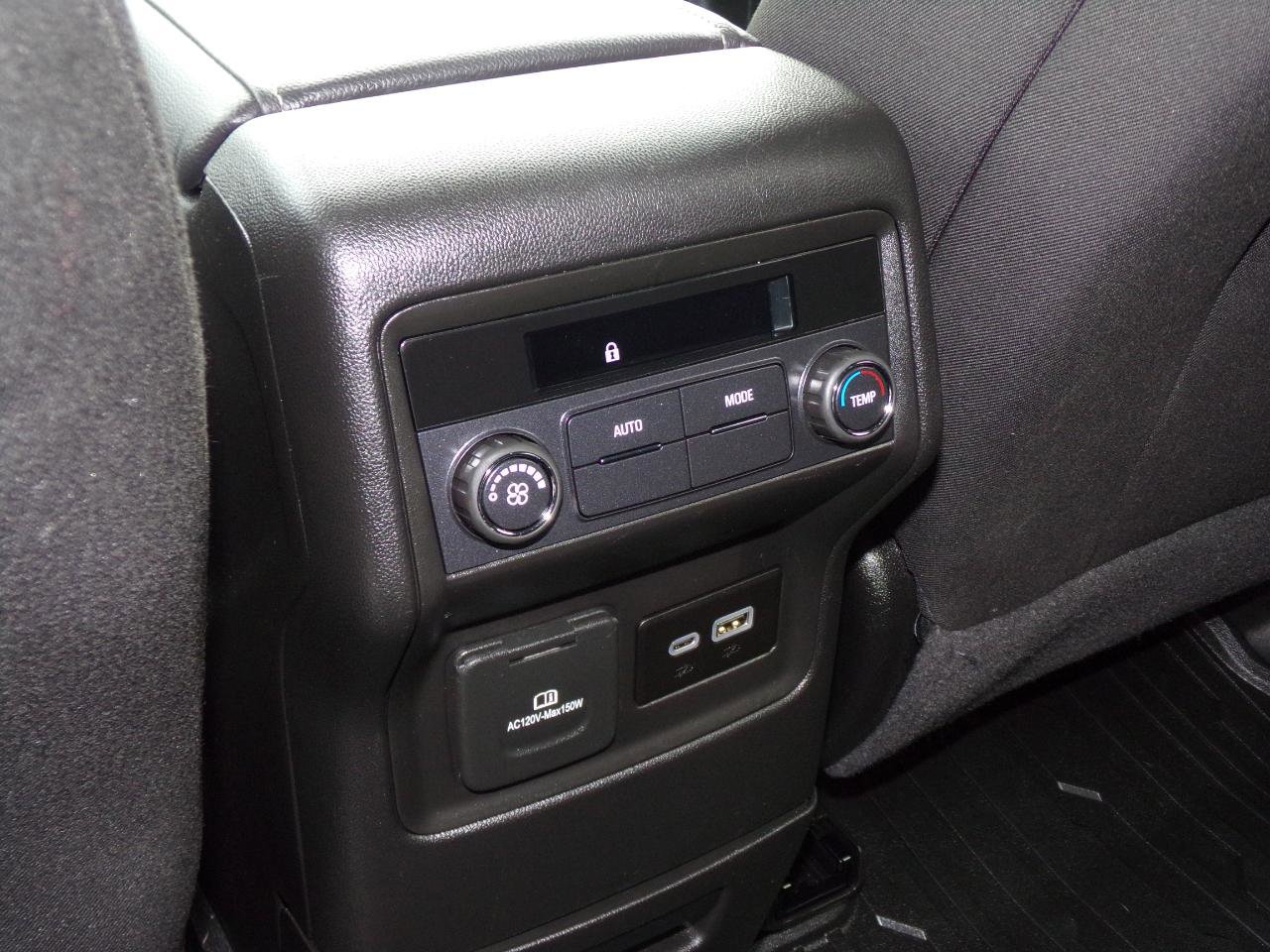 Used 2023 GMC Acadia SLE w/ Driver Convenience Package AWD/4WD image 26