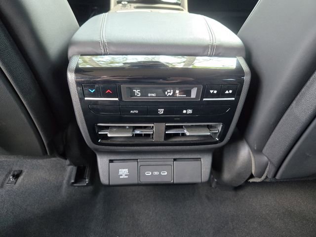 Certified 2025 Acura MDX FWD w/ Technology Package image 6