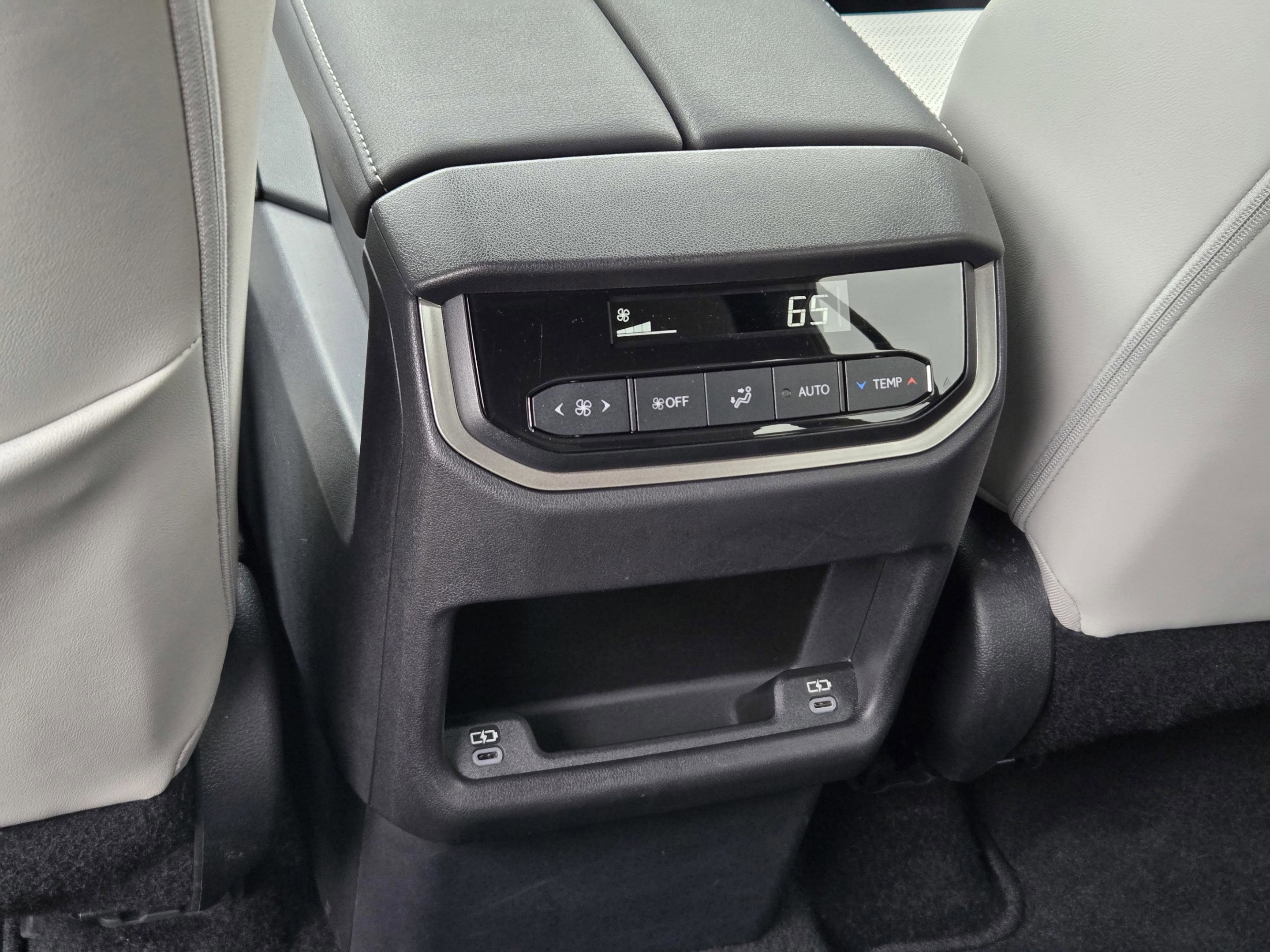 Used 2025 Lexus TX 350 AWD w/ Technology Package image 29