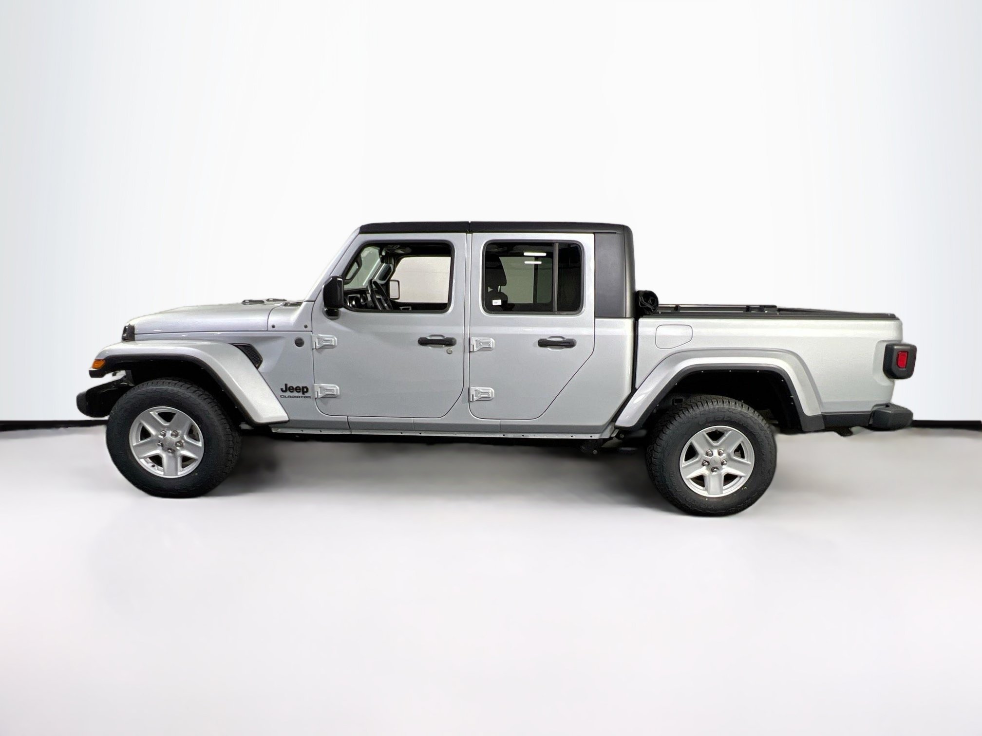 Used 2022 Jeep Gladiator Sport AWD/4WD image 8