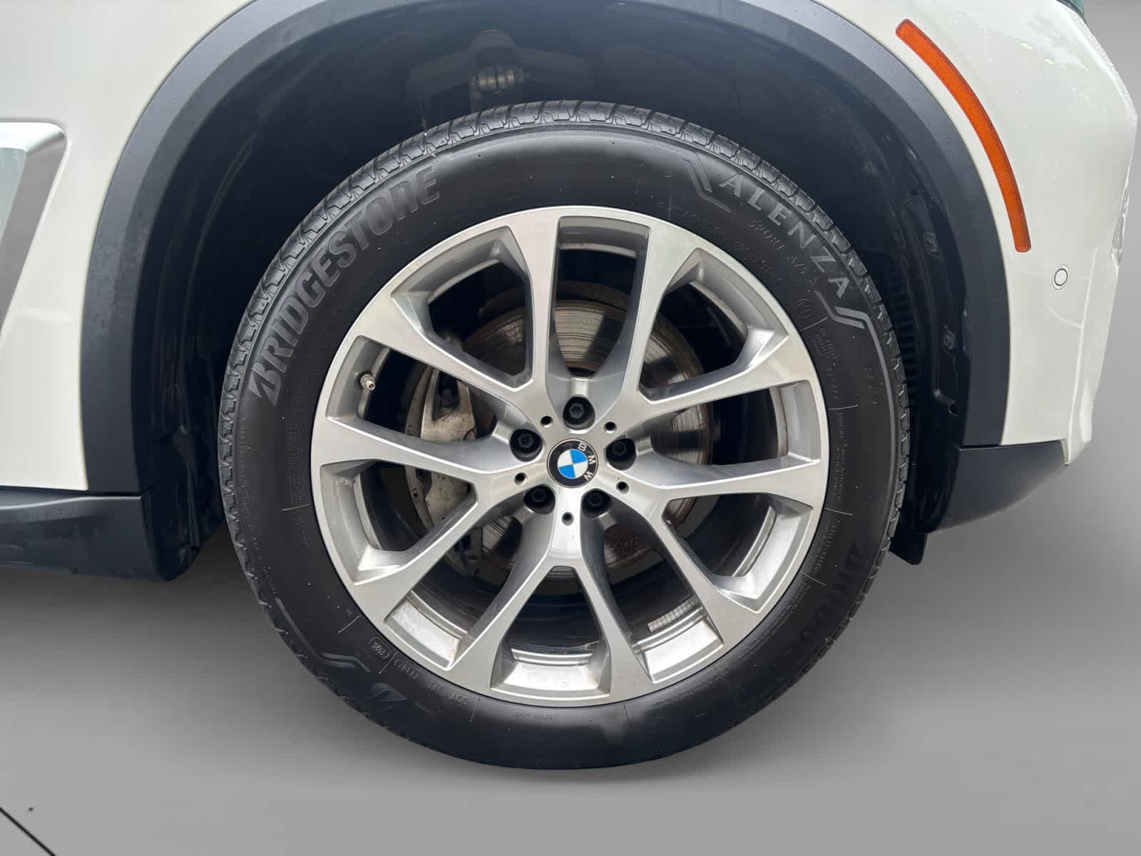Used 2026 BMW X5 xDrive40i AWD/4WD image 8
