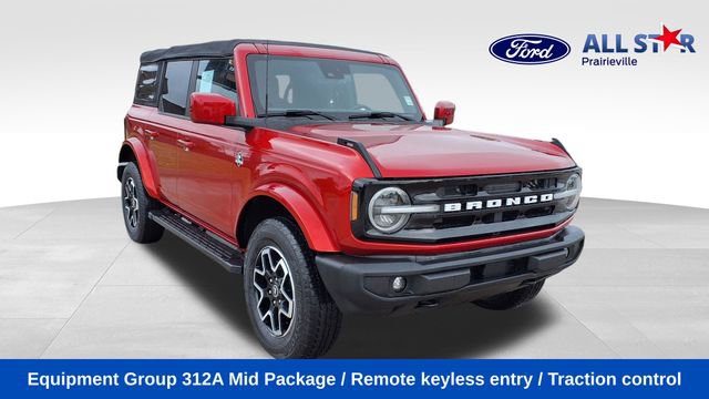 Used 2023 Ford Bronco Outer Banks image 1