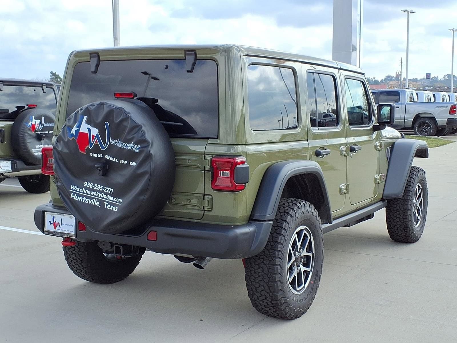 New 2026 Jeep Wrangler Unlimited Rubicon w/ Steel Bumper Group image 6
