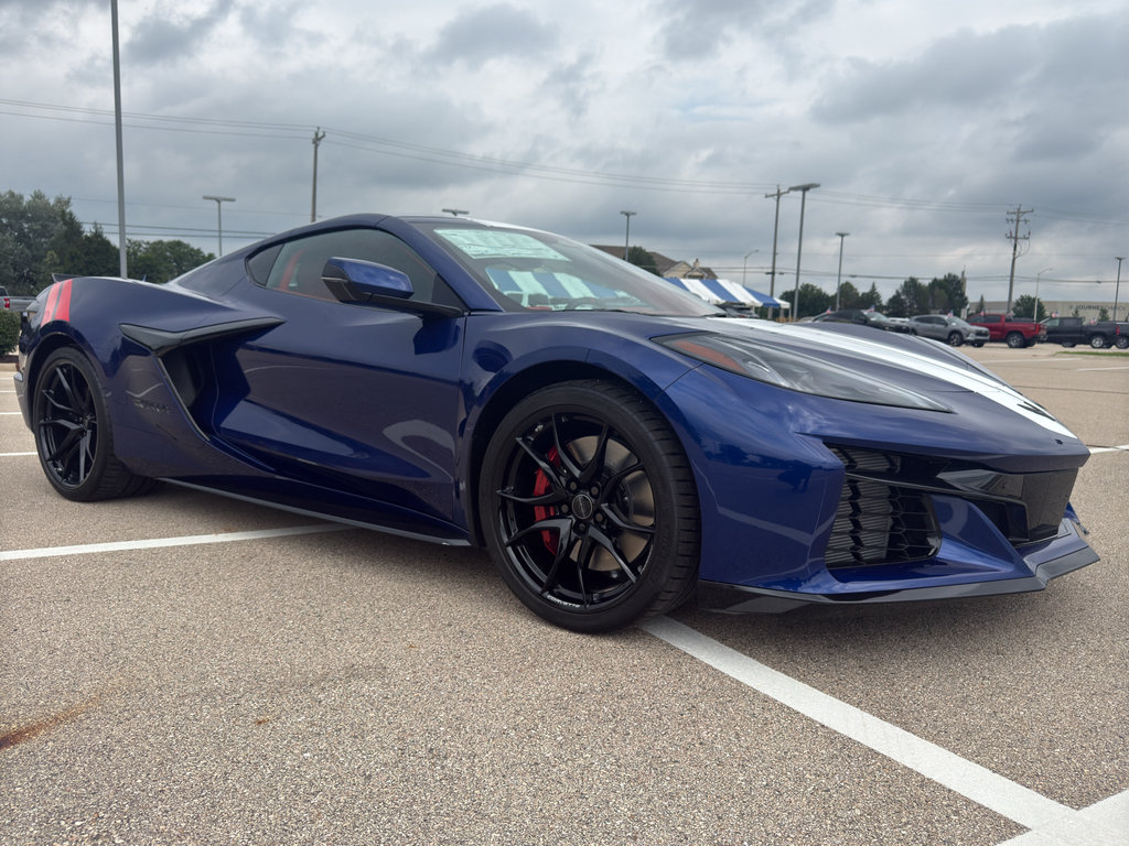 New 2027 Chevrolet Corvette Grand Sport w/ Z52 Sport Performance Package RWD image 11