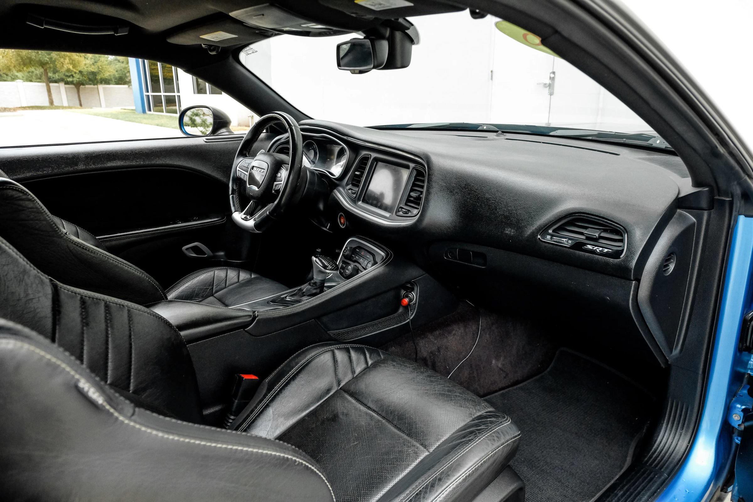 Used 2016 Dodge Challenger SRT w/ Technology Group RWD image 17