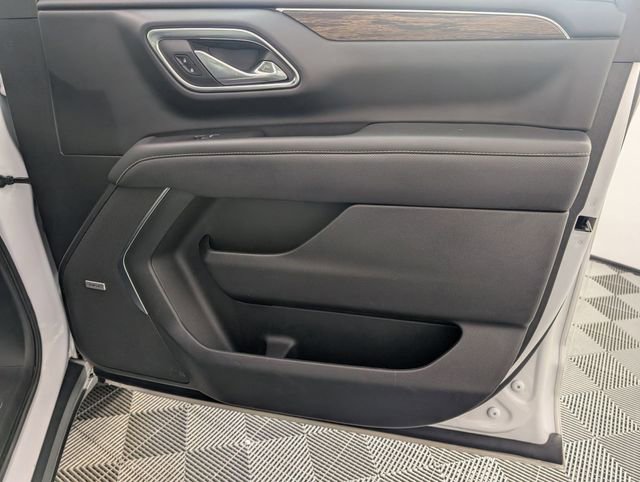 Certified 2023 Chevrolet Suburban Premier image 36