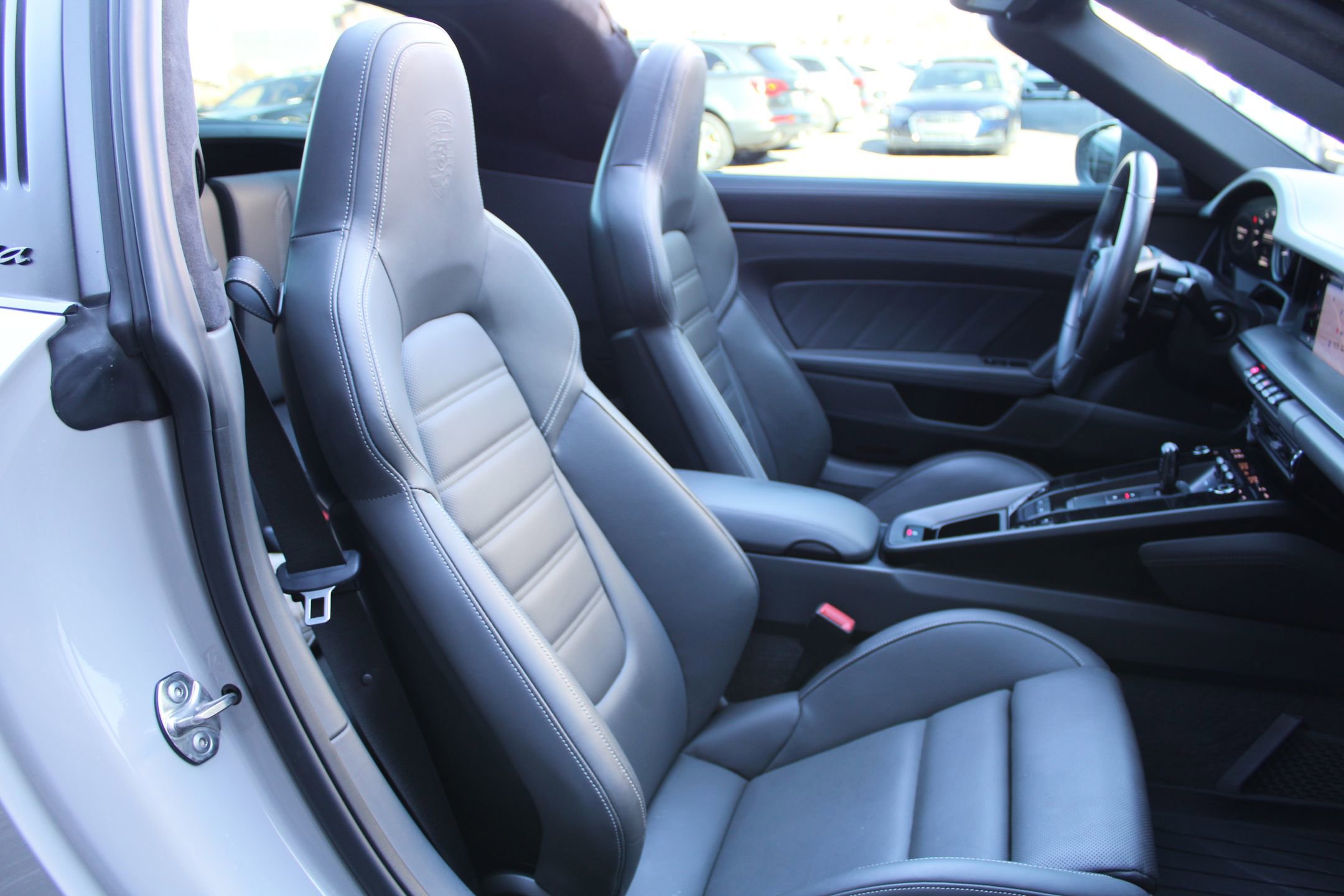 Used 2022 Porsche 911 Targa 4S image 24