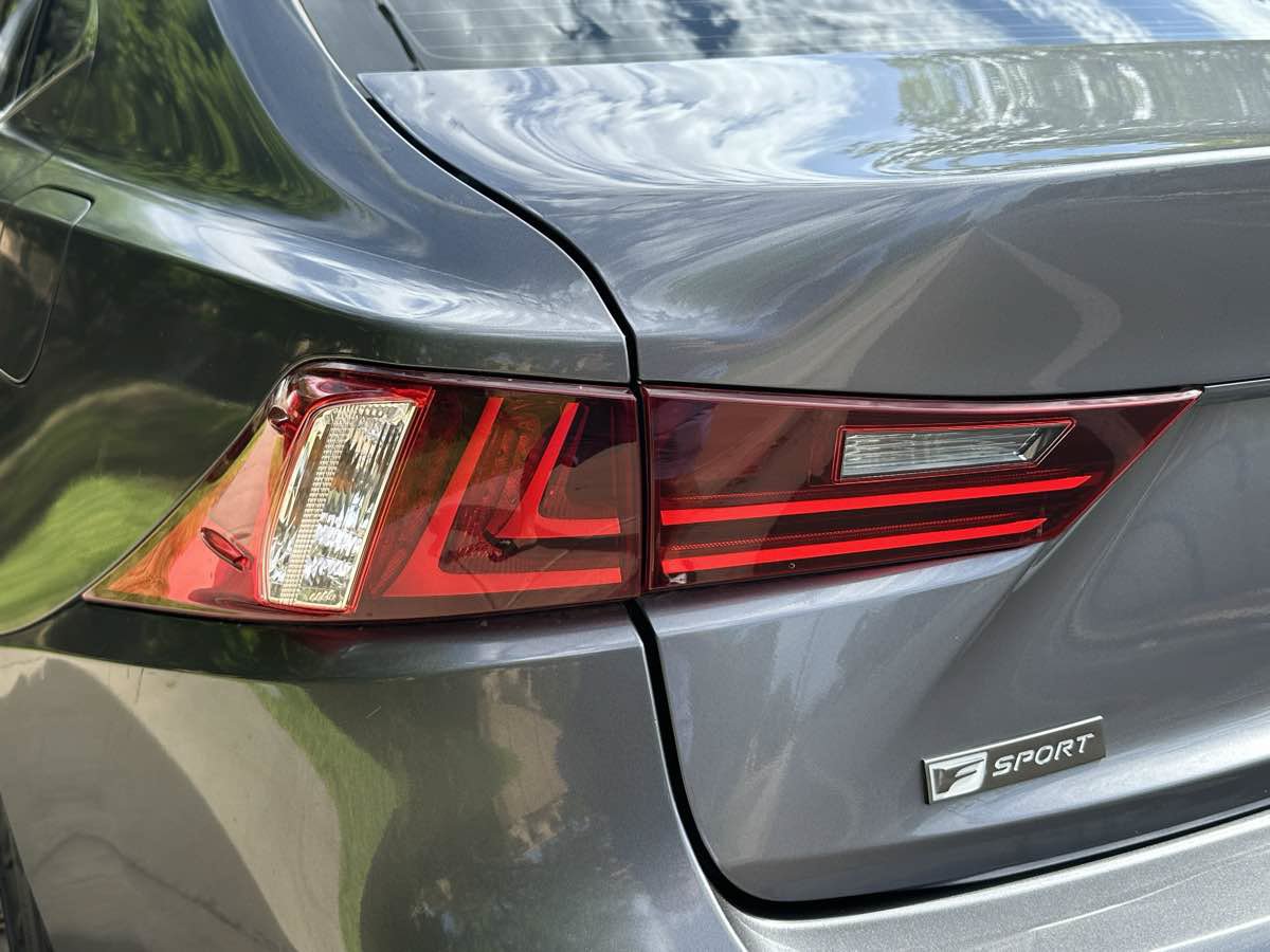 Used 2016 Lexus IS 300 AWD w/ F Sport Package image 56